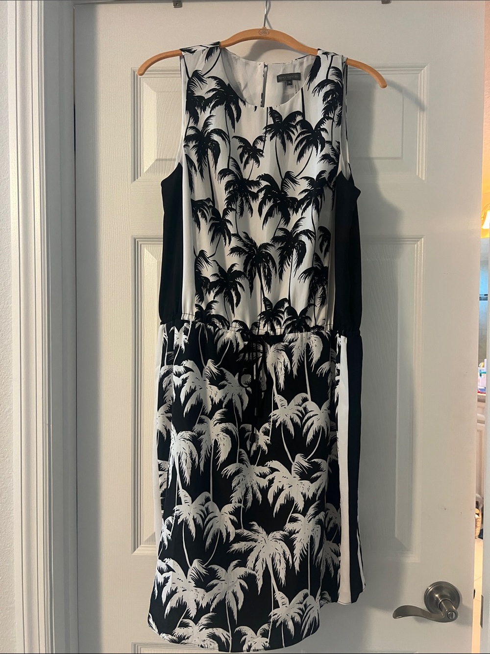 Vince Camuto Black & White Palm-Print Midi Dress